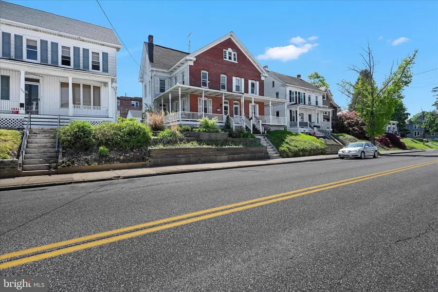 548 Broadway, Red Lion, PA 17356 - #2