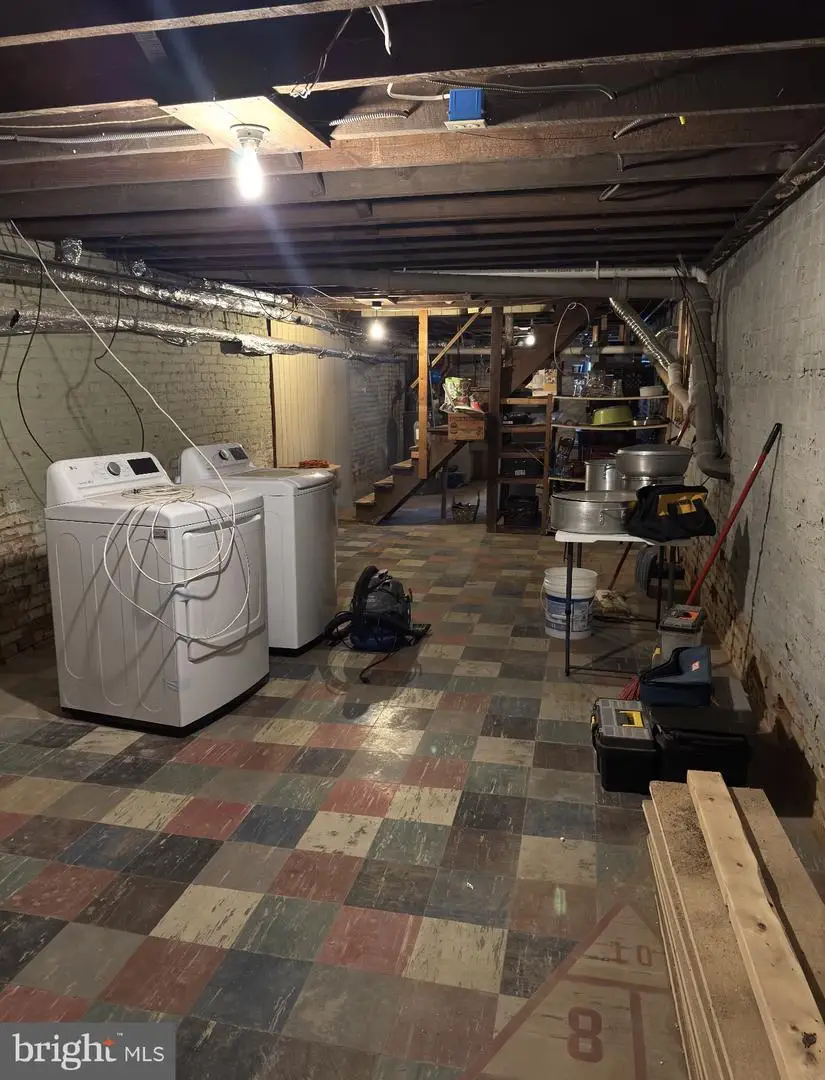 421 York St, Hanover, PA 17331 - #3