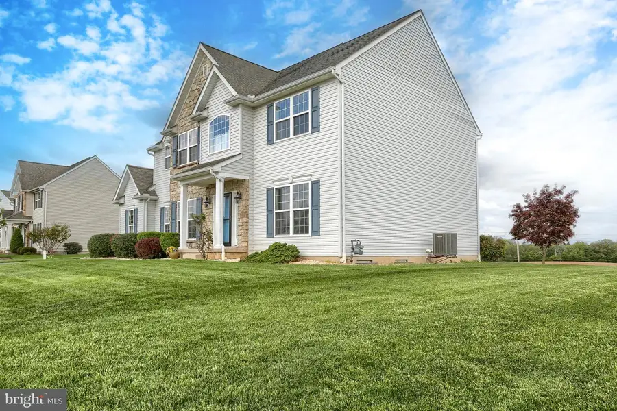552 Soapstone Ln, York, PA 17404 - #2