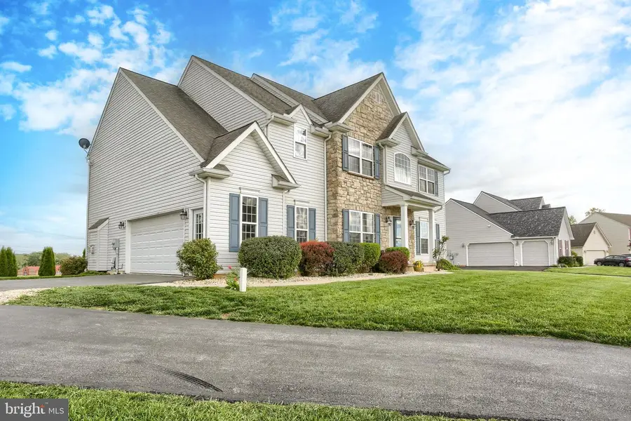 552 Soapstone Ln, York, PA 17404 - #3