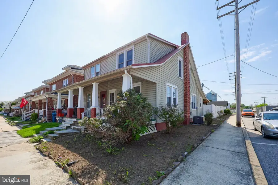 1656 Monroe St, York, PA 17404 - #2