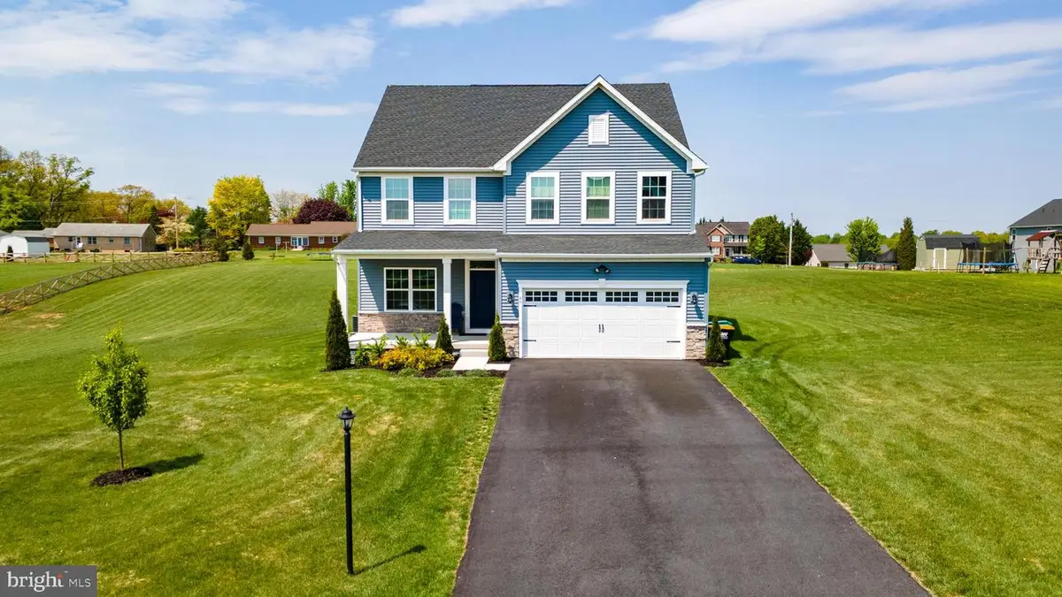 49 Winifred Dr, Hanover, PA 17331 - #1