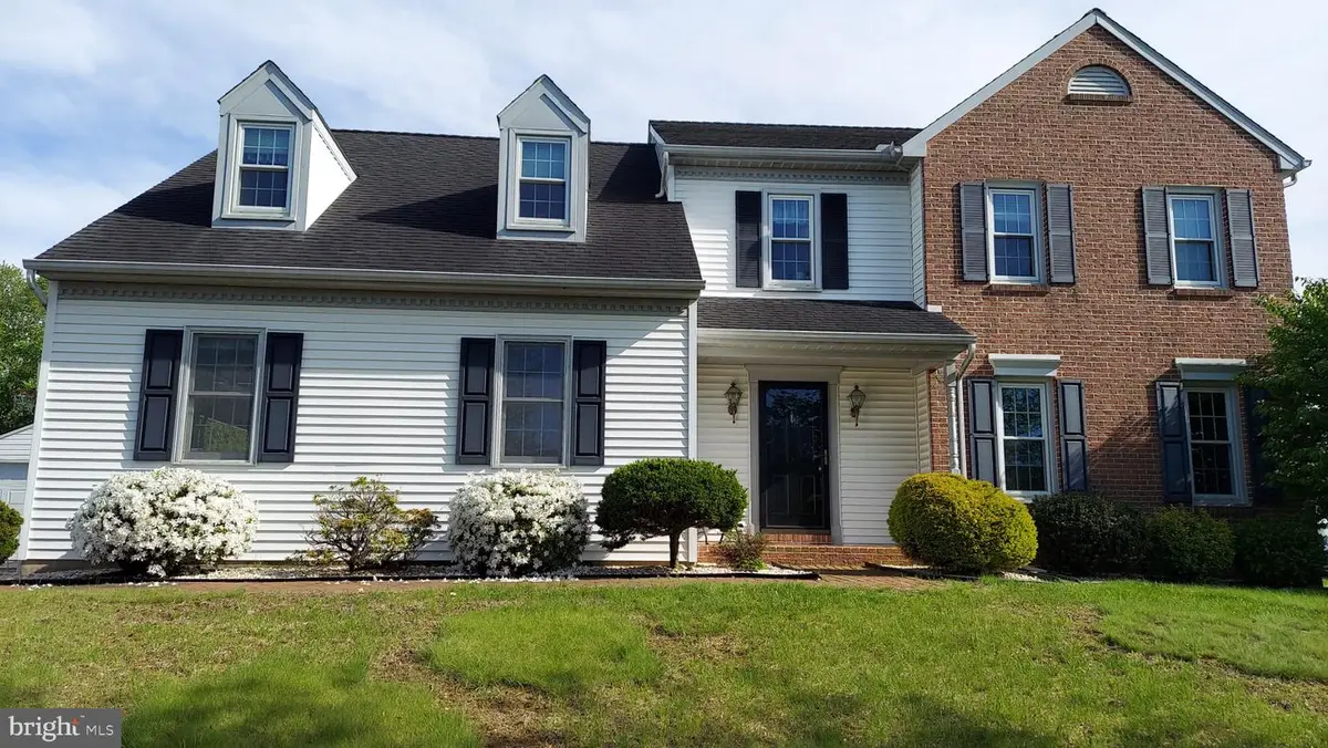 1240 Futurity Dr, York, PA 17404 - #1