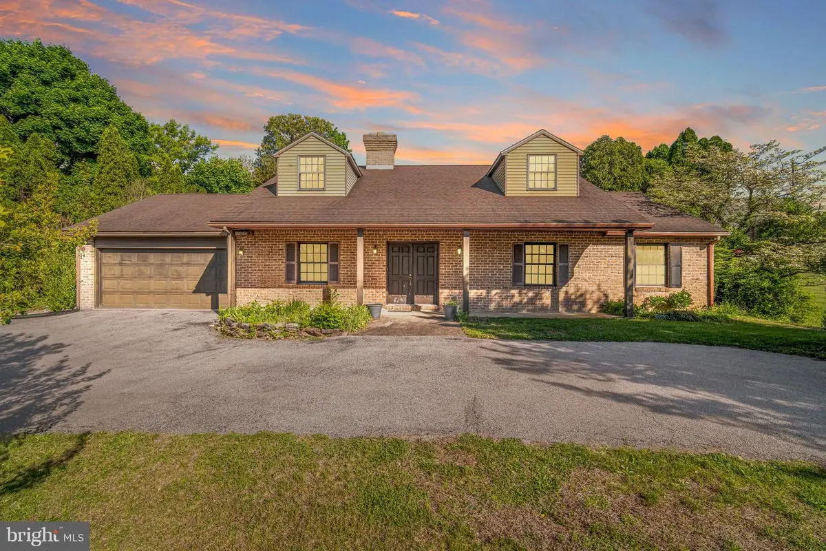 2020 Alcott Rd, York, PA 17406 - #1