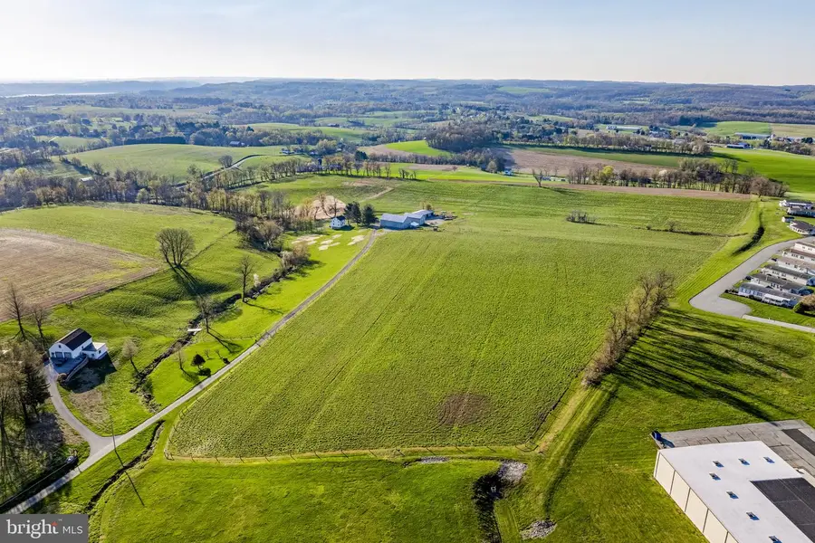 85 Tome Farms Ln, York, PA 17406 - #2