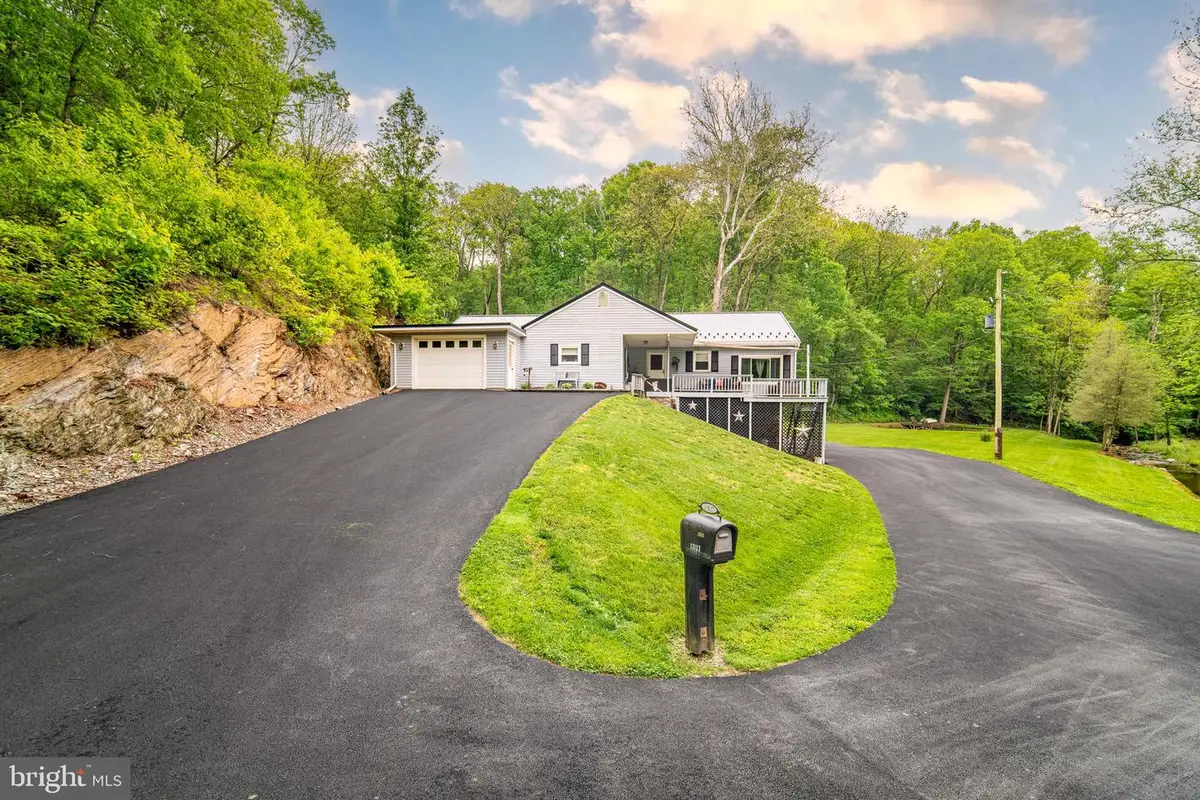 13127 Manor Furnace Rd, Felton, PA 17322 - #1