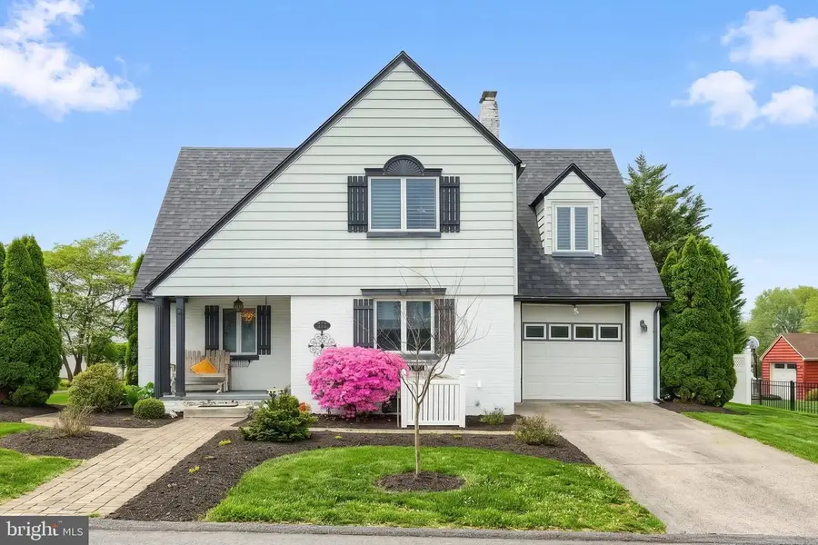 824 Grandview Rd, York, PA 17403 - #3