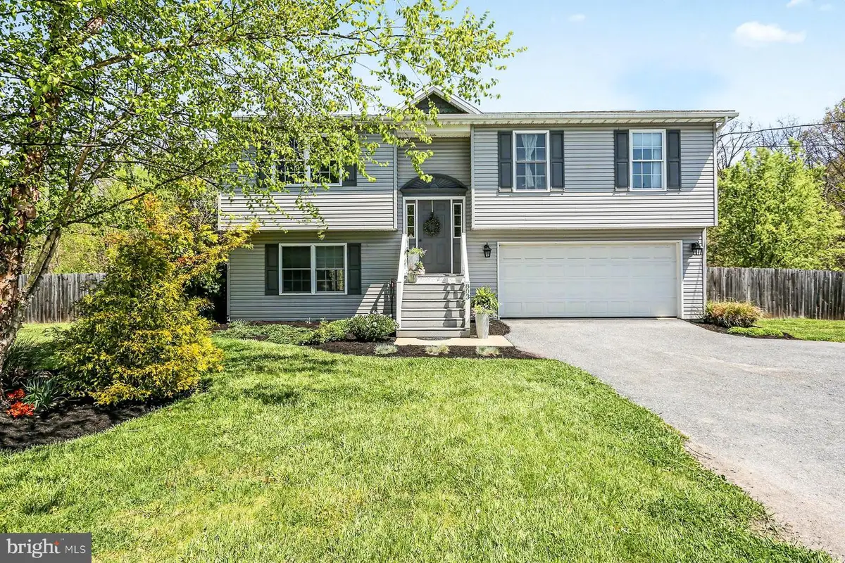 803 Siddonsburg Rd, Lewisberry, PA 17339 - #1