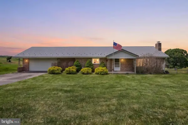 3720 Jefferson Rd, GLEN ROCK, PA 17327