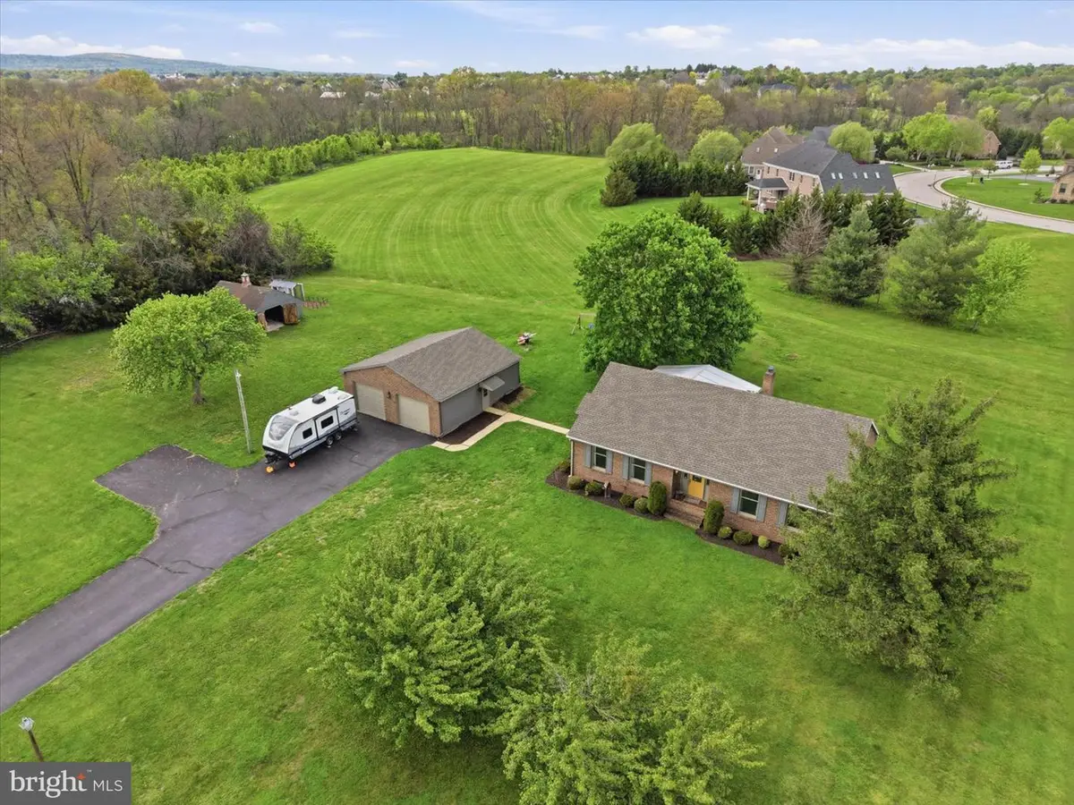 2847 Roosevelt Ave, York, PA 17408 - #1