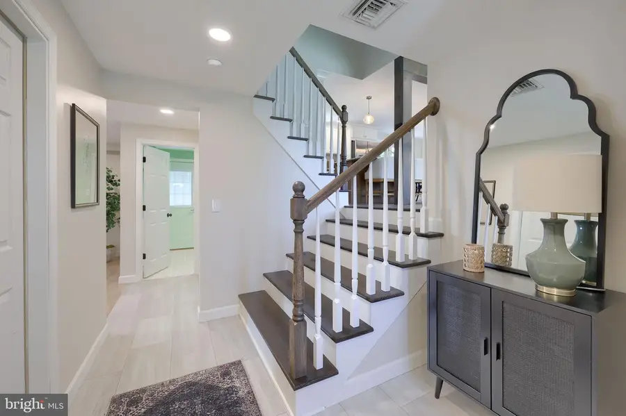 250 Nollyn Dr, Dallastown, PA 17313 - #2