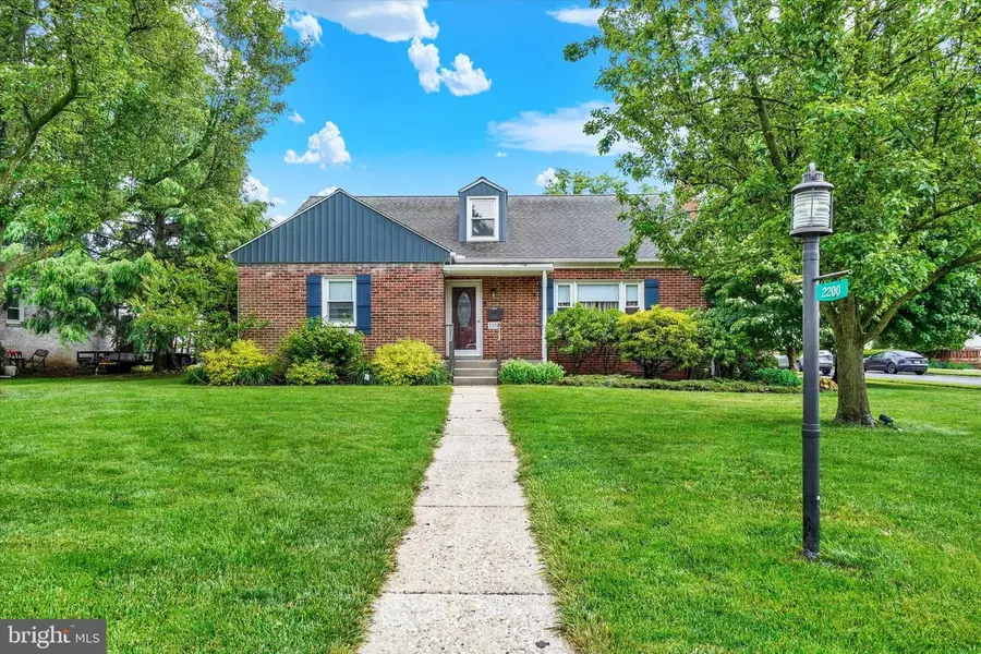 2200 Eastern Blvd, York, PA 17402 - #2