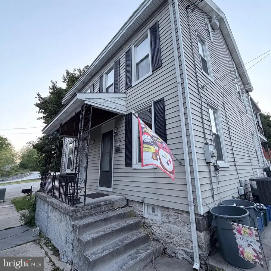 212 Willow St, Wrightsville, PA 17368 - #3