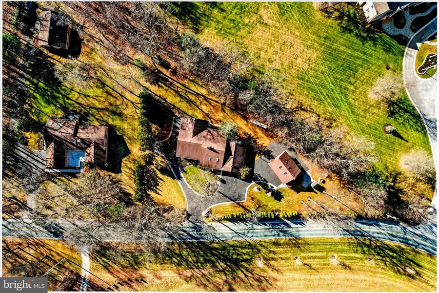 320 Dubs Church Rd, Hanover, PA 17331 - #3