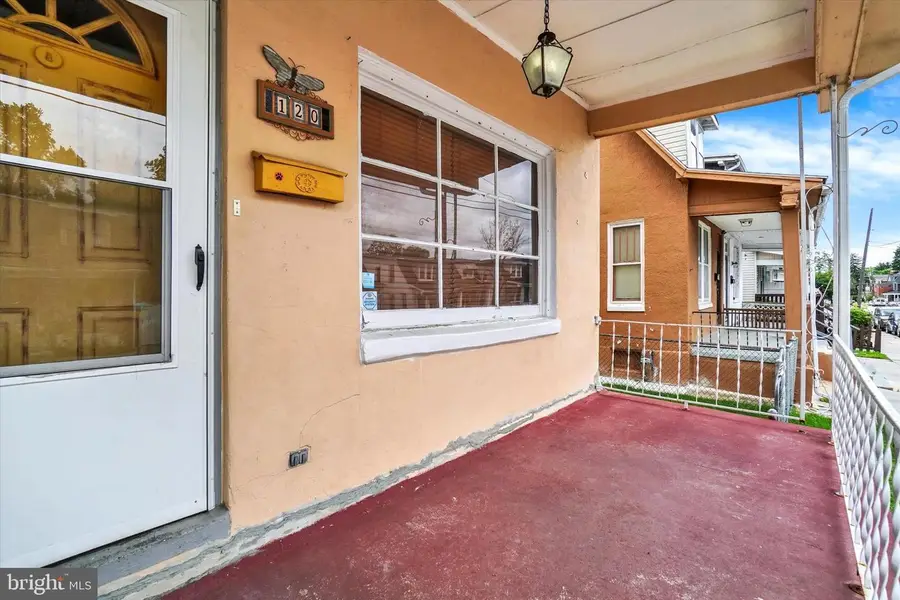 120 E Jackson St, York, PA 17401 - #3