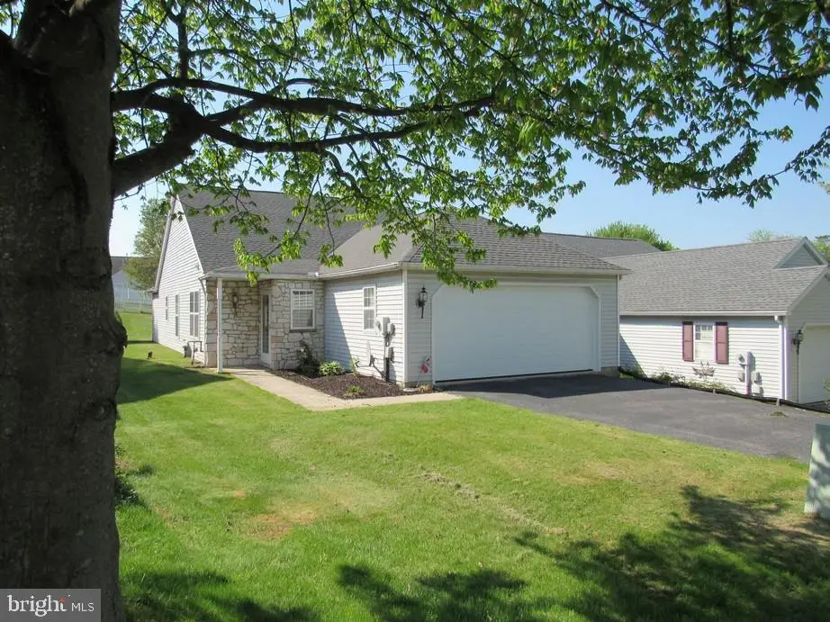 777 Blossom Hill Ln, Dallastown, PA 17313 - #1