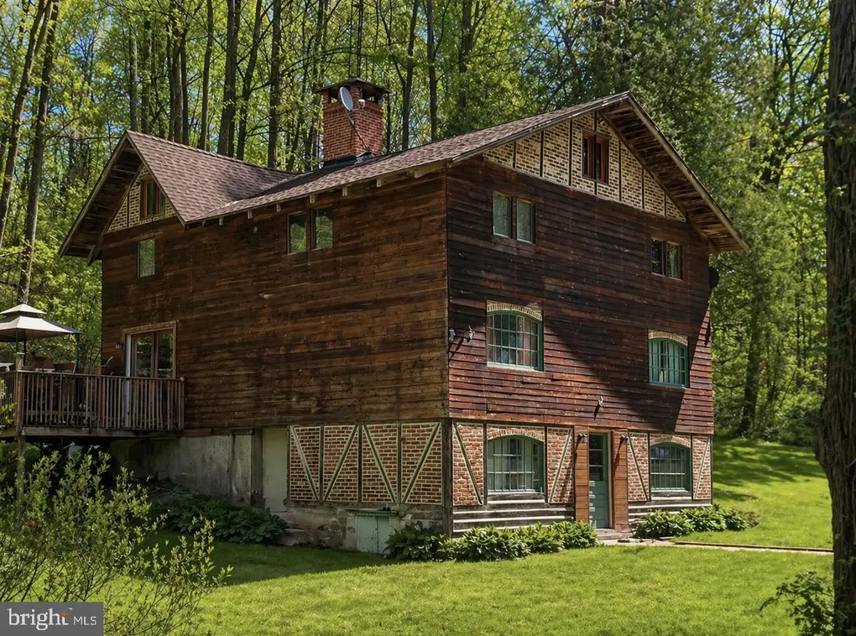 11649 Smith Hollow Rd, Brogue, PA 17309 - #1