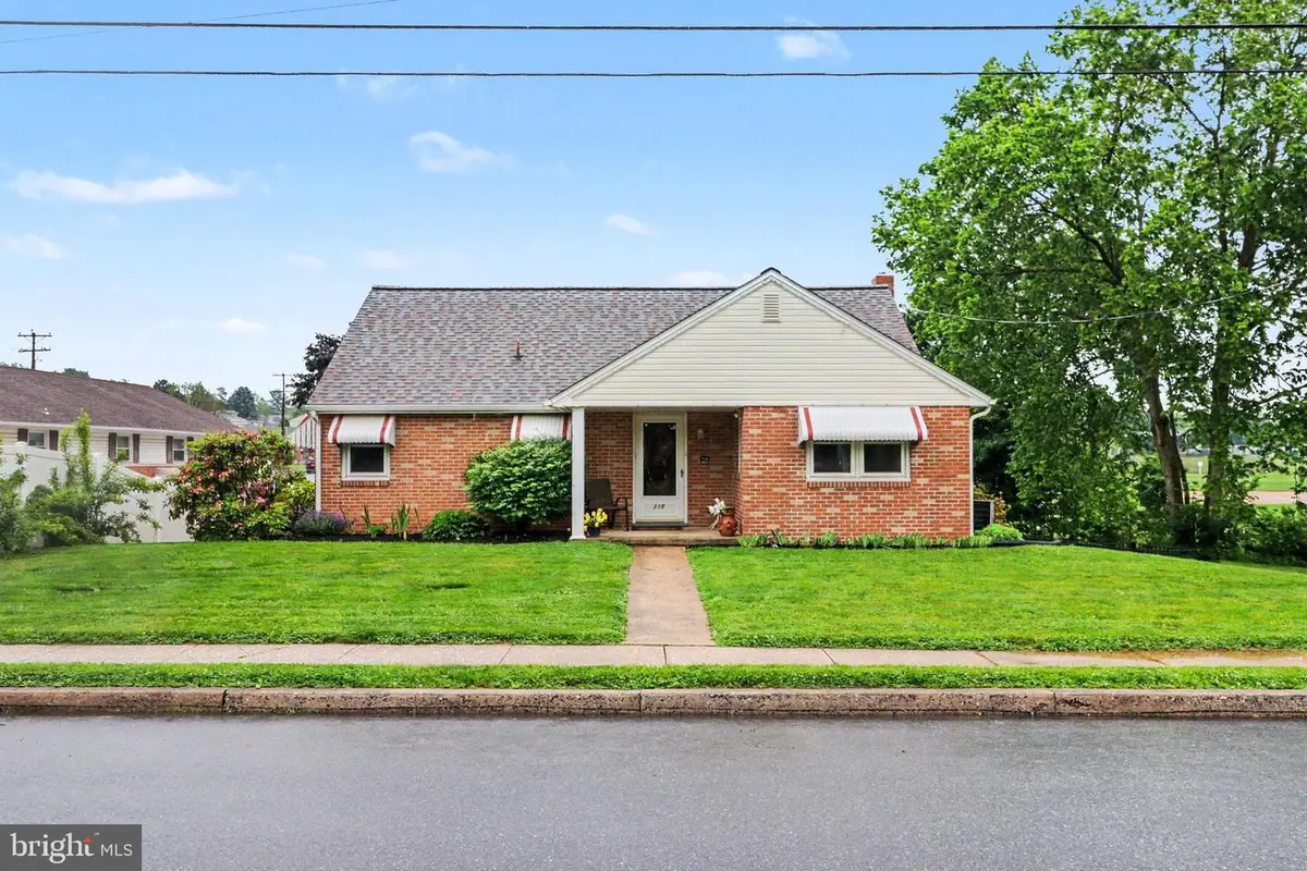 115 Emig St, York, PA 17406 - #1