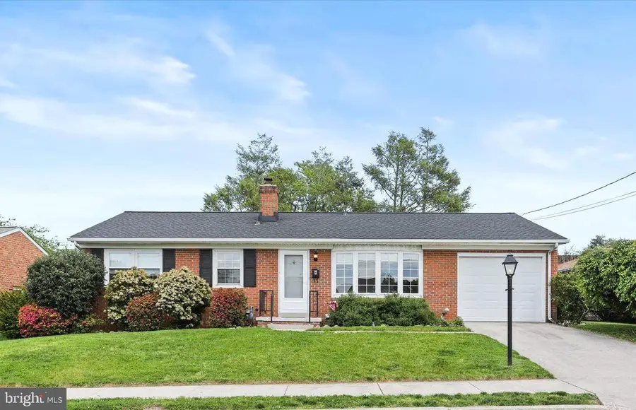 4 Trudy Ct, Hanover, PA 17331 - #2