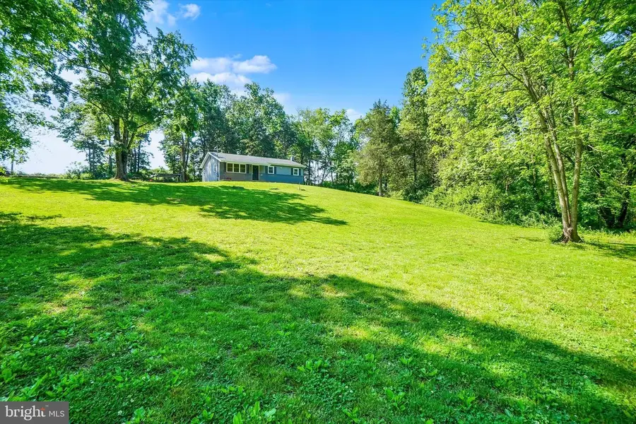 5801 N Salem Church Rd, Dover, PA 17315 - #2