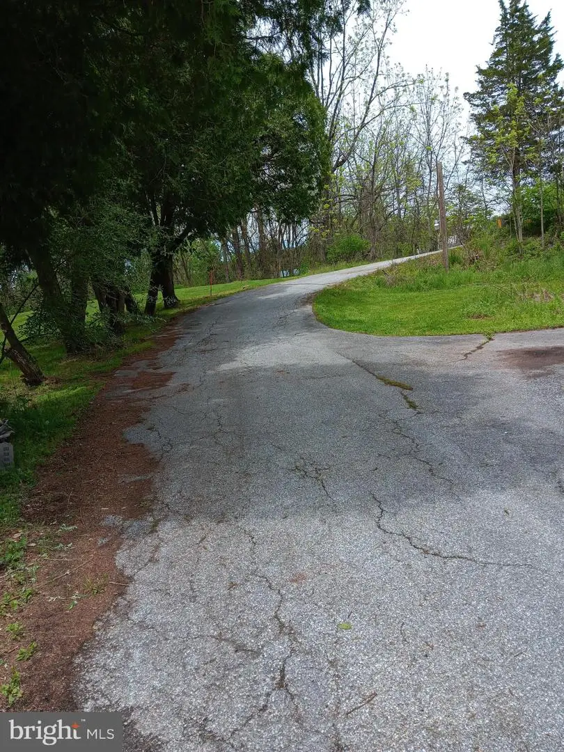 895 Lewisberry Rd, Lewisberry, PA 17339 - #3