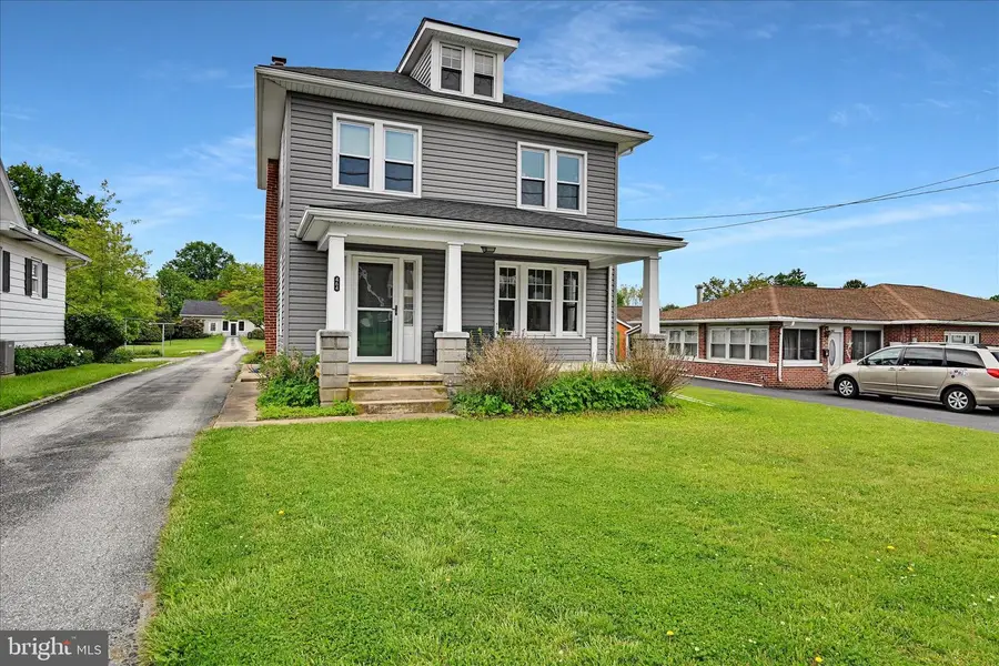 464 W Market St, Hellam, PA 17406 - #3