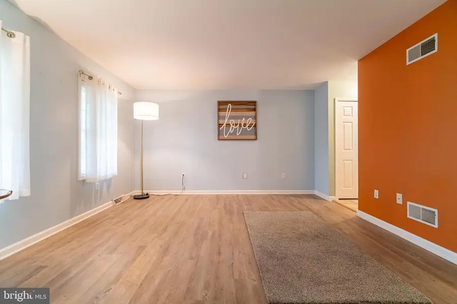 2 Christine Dr, Wrightsville, PA 17368 - #3