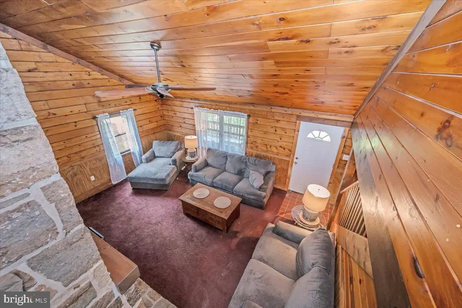 2635 Valley Rd, Seven Valleys, PA 17360 - #3