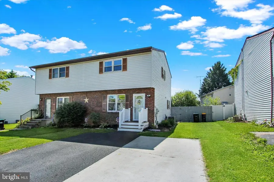 103 Edward St, Hanover, PA 17331 - #2