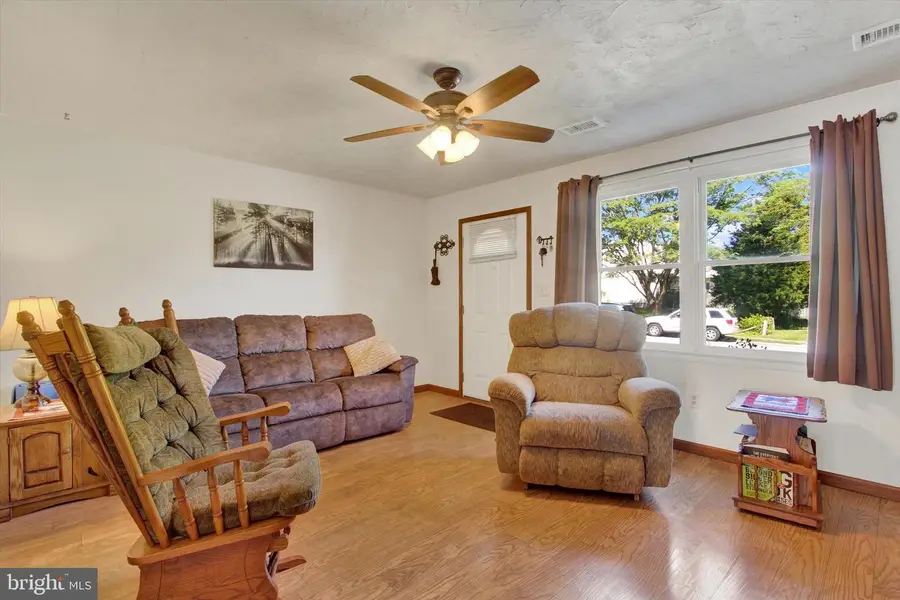 103 Edward St, Hanover, PA 17331 - #3