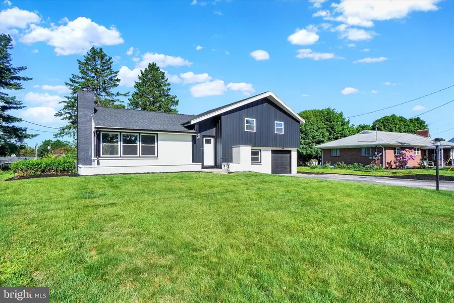 2330 Birch Rd, York, PA 17408 - #2