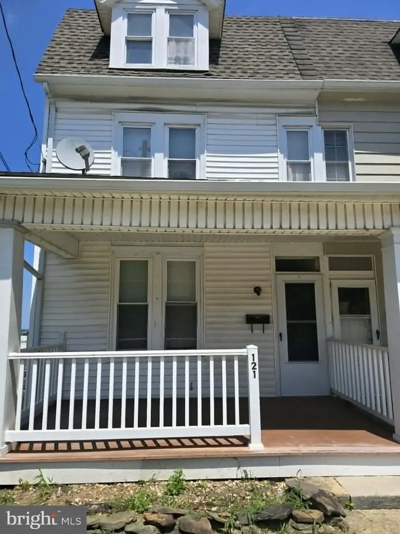 121 S Main St, Red Lion, PA 17356 - #3