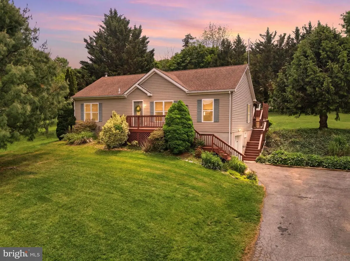408 Main St, Delta, PA 17314 - #1