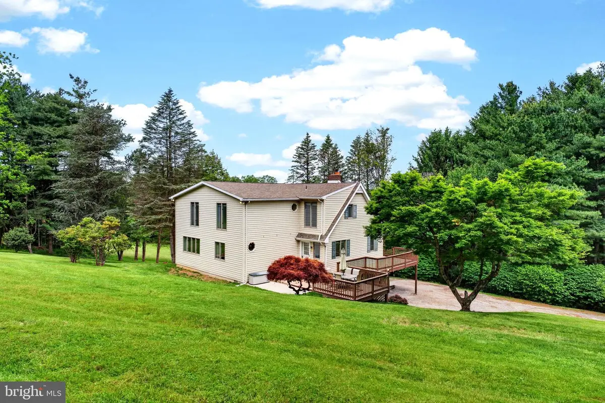8390 Blooming Grove Rd, Glen Rock, PA 17327 - #1