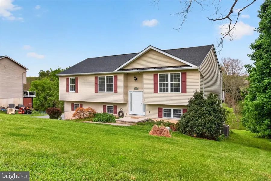 129 High St, Felton, PA 17322 - #2