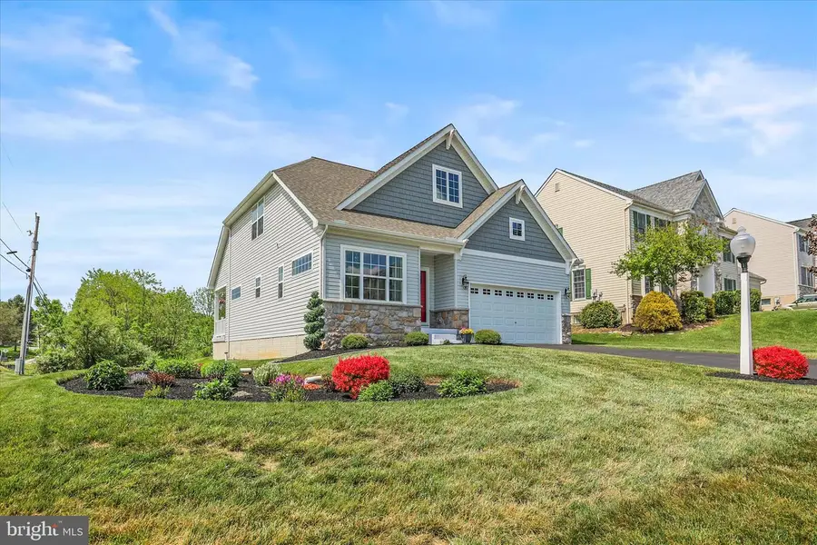 5 Surrey Ln, York, PA 17402 - #2