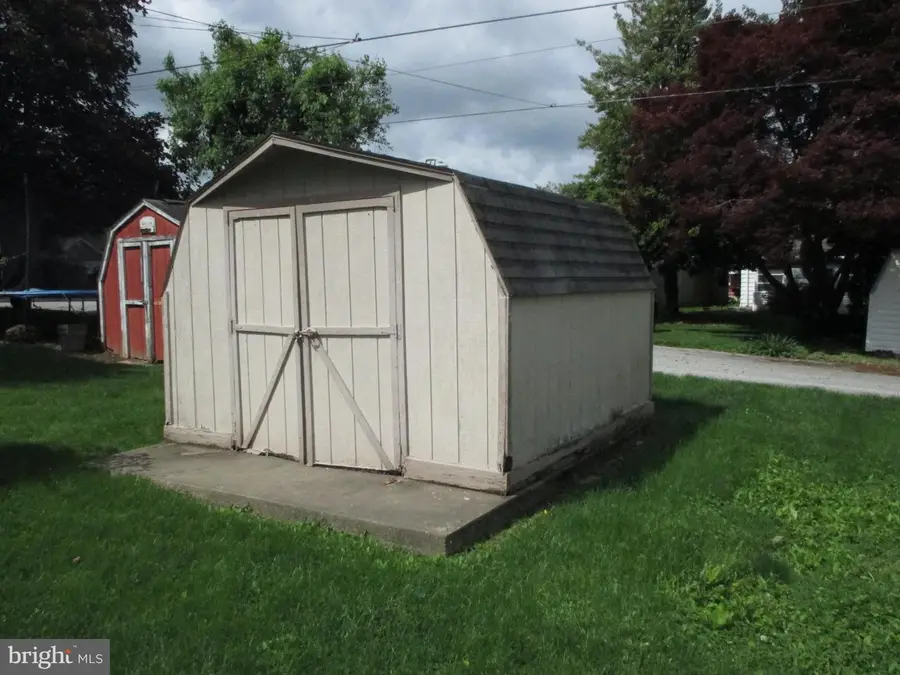 988 Midland Ave, York, PA 17403 - #3