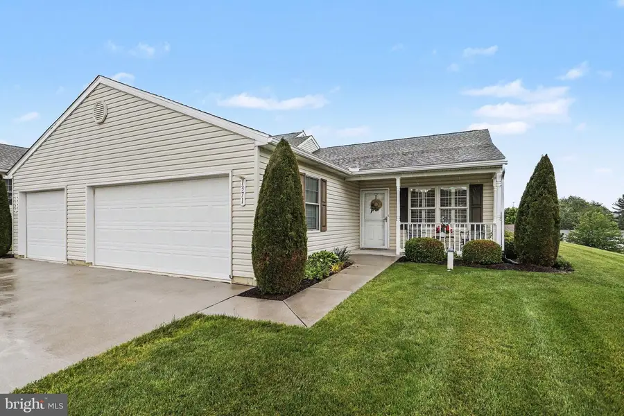 1371 Chami Dr #166, Spring Grove, PA 17362 - #2