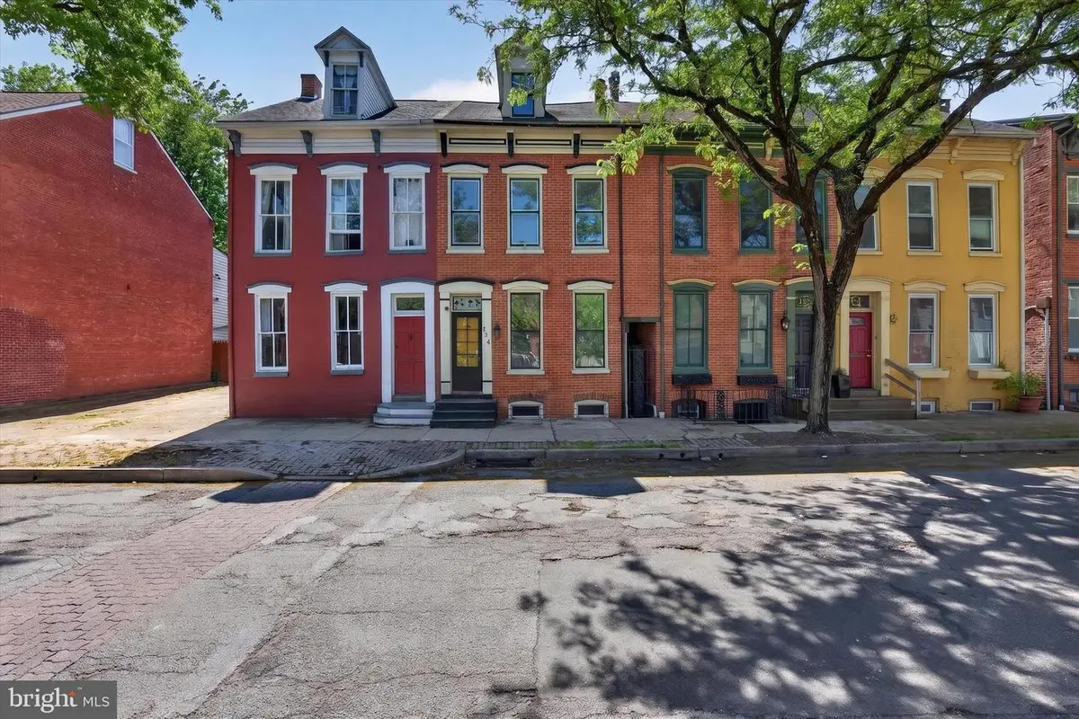 124 S Newberry St, York, PA 17401 - #1