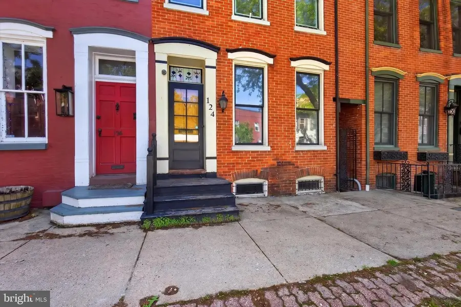 124 S Newberry St, York, PA 17401 - #2