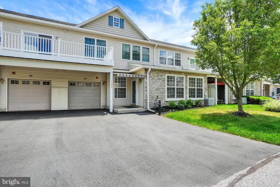 1204 Crestview Ln #1204, Stewartstown, PA 17363 - #2