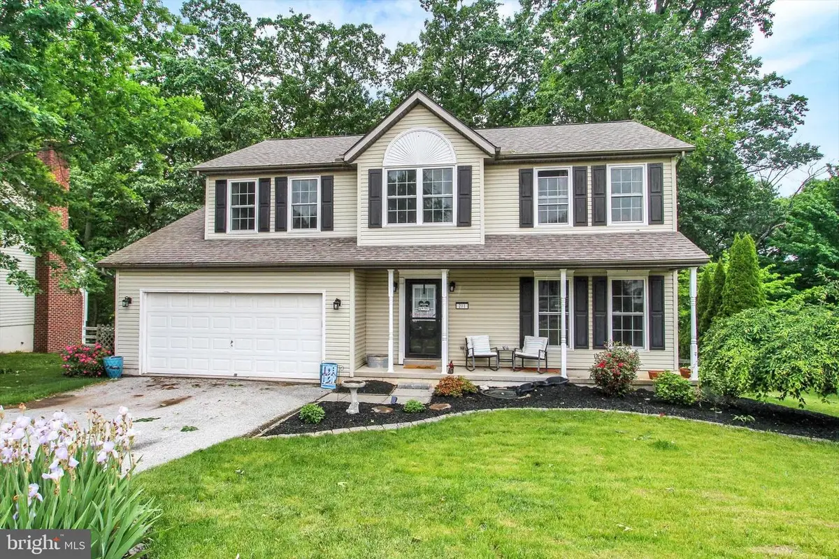 211 Moore Dr, Hanover, PA 17331 - #1