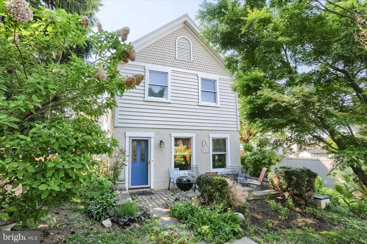 114 W Gettysburg St, Dillsburg, PA 17019 - #1