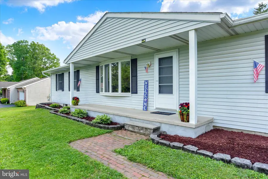 24 Keeney Sunset Dr, Shrewsbury, PA 17361 - #2