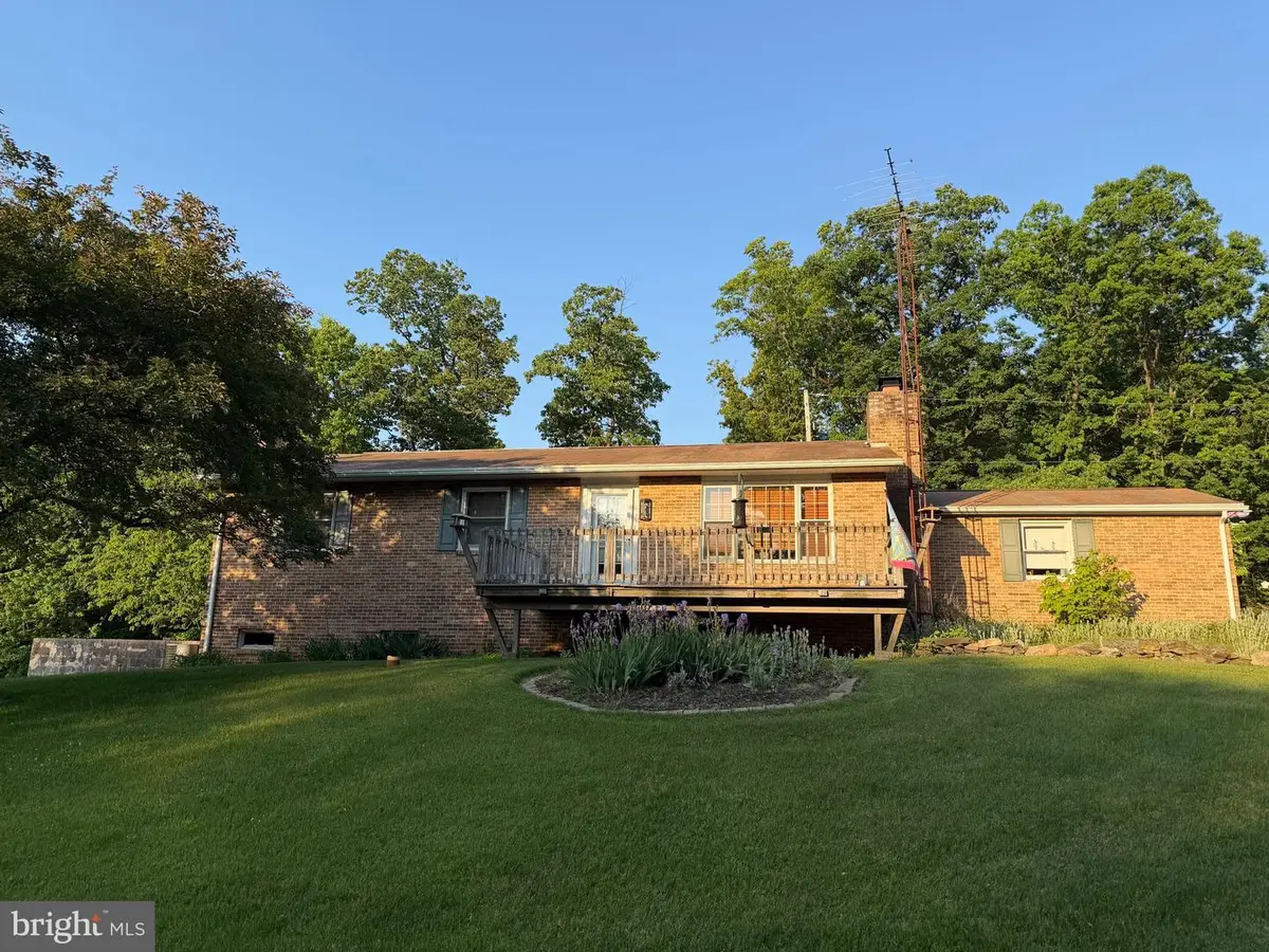 4350 Old Orchard Rd, York, PA 17402 - #1