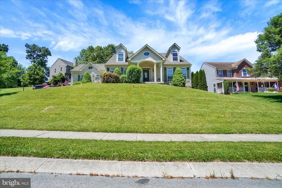 1050 Cranberry Ln W, York, PA 17402 - #2