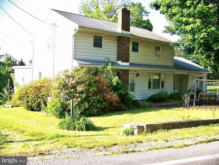 5217 Lehman Rd, Spring Grove, PA 17362 - #2