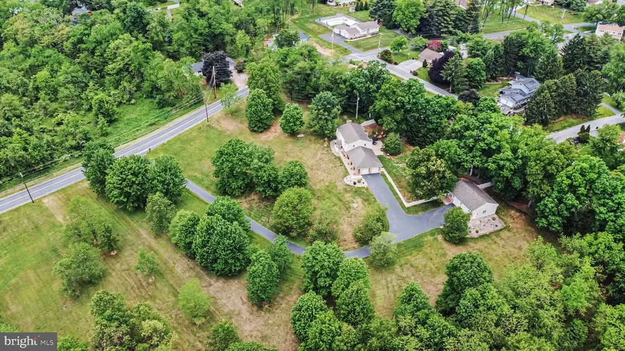 1380 Valley Green Rd, Etters, PA 17319 - #3