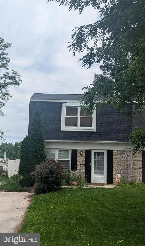 558 Hammond Ave, Hanover, PA 17331 - #2