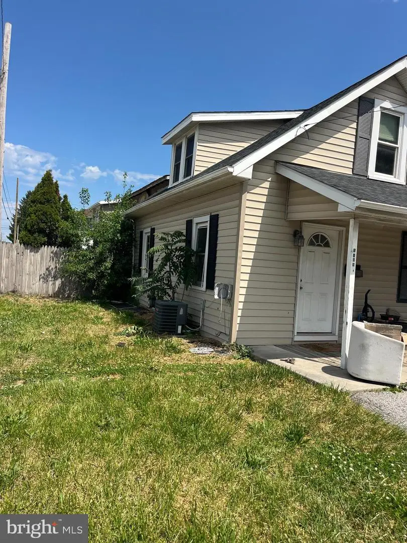 1109 Roosevelt Ave, York, PA 17404 - #2